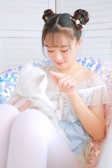 脱了老师内裤猛烈进入